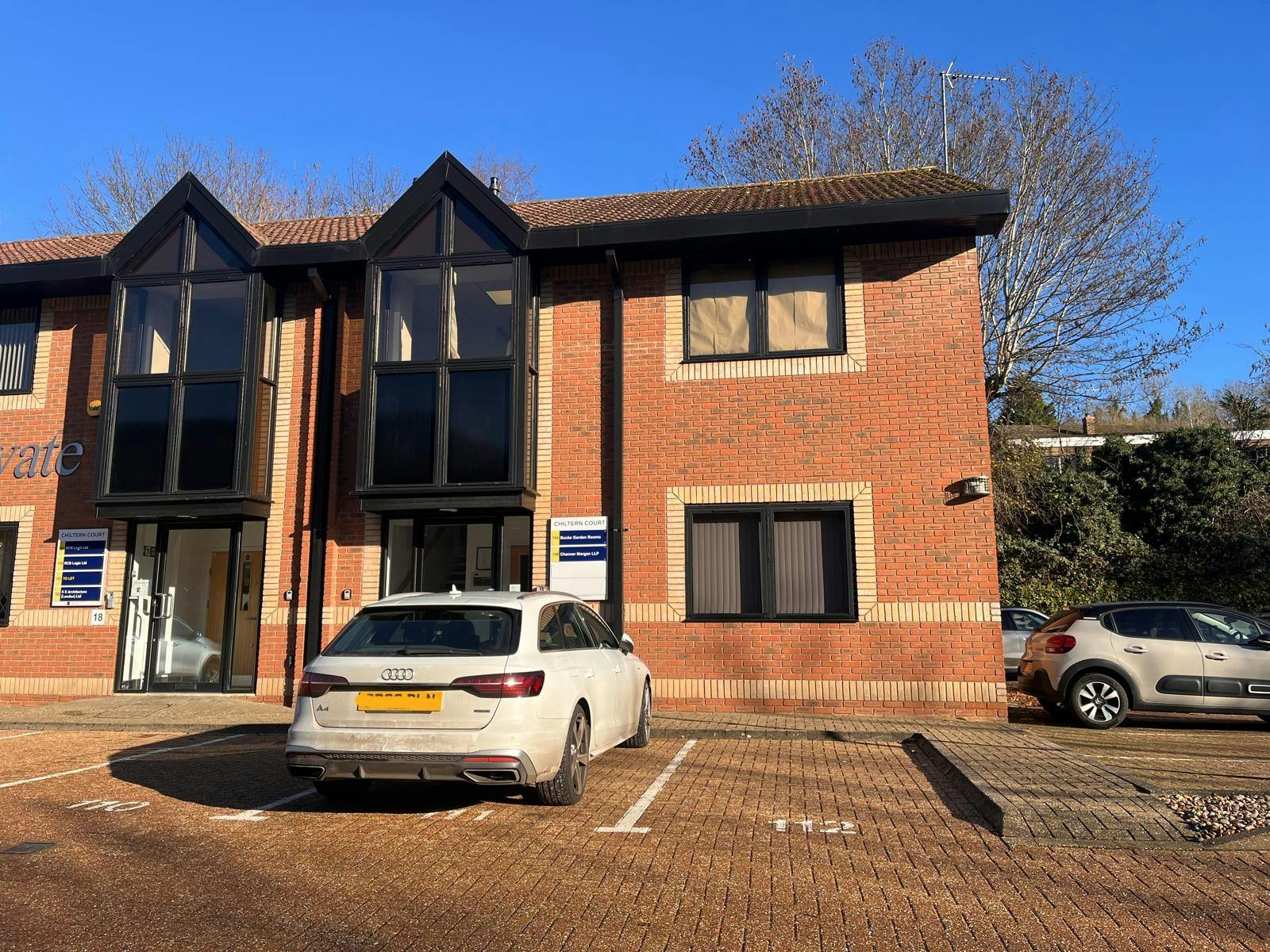 Ground Floor 19 Chiltern Court, Asheridge Road, Chesham, Offices To Let - WhatsApp Image 20251125 at 104627_b402b5f6.jpg