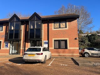 Ground Floor 19 Chiltern Court, Asheridge Road, Chesham, Offices To Let - WhatsApp Image 20251125 at 104627_b402b5f6.jpg