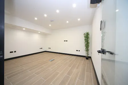 751A High Road, London, Office To Let - 6c66ae9d-801a-41f6-8f73-57d08f1c5023.jpg