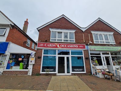 Ground Floor, 17 Mengham Road, Hayling Island, Office / Restaurant / Retail To Let - 20251118_113022.jpg