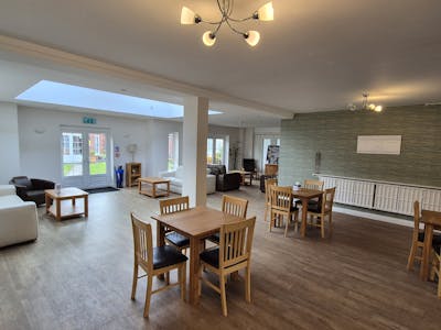 Beechwood Cancer Care Centre, Chelford Grove, Stockport, D1 (Non Residential Institutions) / Office / Residential For Sale - 20250901_152600.jpg