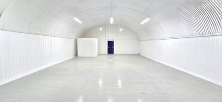 Arch 206, Barnardo Street, London, Industrial To Let - 20260501_180345 - Edited.jpg