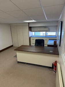 Unit 12 Brookside, Southend-on-Sea, Industrial To Let - WhatsApp Image 2026-04-29 at 15.29.56.jpeg