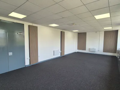 Europa Business Park, Cheadle, Industrial/Logistics / Office To Let - 20260619_125922.jpg