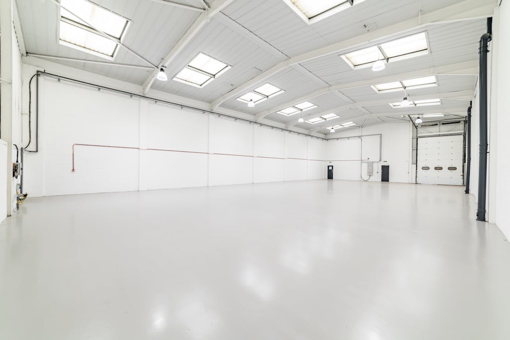 Unit 7 Barratt Industrial Pk Luton100