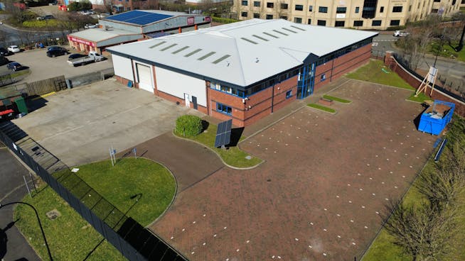 22 Atlas Way, Sheffield, Industrial/Logistics To Let - BCQE6867.JPG