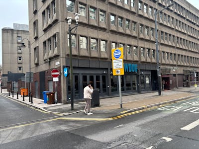 31 Westgate Street, Cardiff, Bar To Let - IMG_2166.JPG