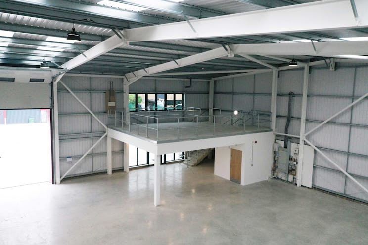 Unit 3 Multiparc Woodley, Reading, Industrial / Warehouse To Let - Unit 3 Multiparc - Internal Photo