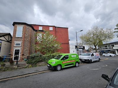 440 Wilbraham Road, Manchester, Leisure / Retail To Let - 20250415_143958.jpg