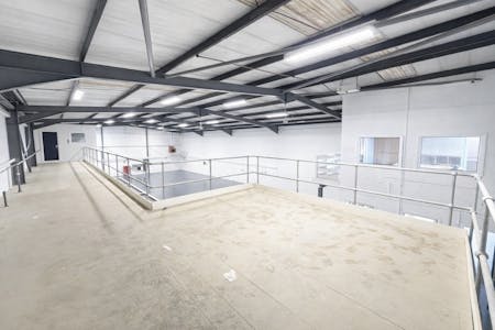 Unit 10, Warwick, Industrial/Logistics / Warehouse To Let - edited 3.png