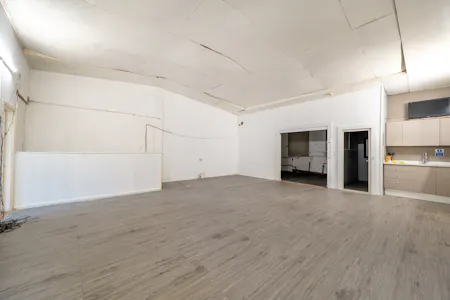 8 Peter James Enterprise Centre, Park Royal, Industrial To Let - 1534416 (11).jpg