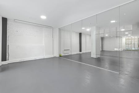 Units B2 and B3 Chocolate Studios, 7 Shepherdess Place, London, Office To Let - 8_35862.jpg