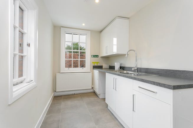 Terriers House, Amersham Road, High Wycombe, Offices To Let - Photo 3