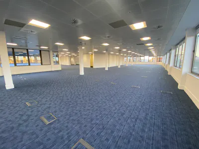 The Galleria, Crawley, Office To Let - WEB IMG_9228.JPG