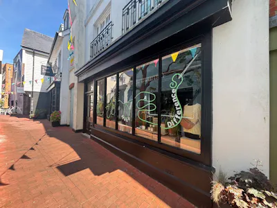 5 Hanningtons Lane, Brighton, Retail To Let - 74d45aed8685c1cdd89cafdfd0ff019e-img-9209.jpg