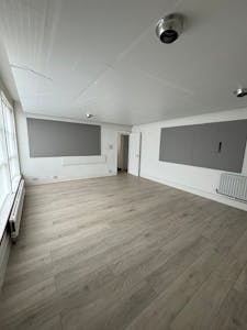 3 Hill Farm Avenue Industrial Estate, Watford, Light Industrial / Office / Warehouse To Let - Unit 3 Office.jpg