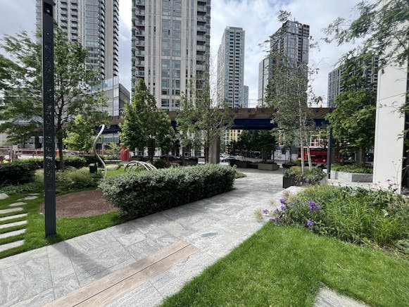 4 South Quay Square, Marsh Wall, London, Health & Fitness / Retail To Let - IMG_7731.JPG