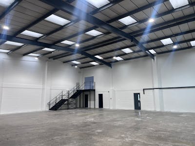 Unit B2, Hambridge Road Industrial Estate, Newbury, Industrial / Warehouse To Let - IMG_1392.jpeg