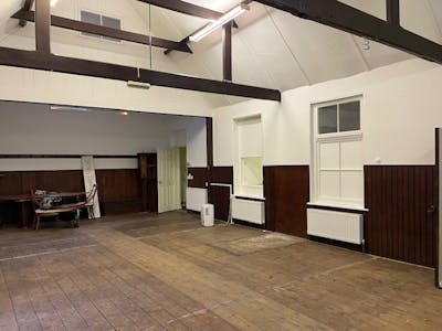 Forest Hall, Dodds Bottom, Uckfield, Leisure / Office To Let - ForesHall4MainHall21.jpg