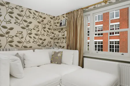 74 Compton Street, London, Office For Sale - dsc06843.jpg