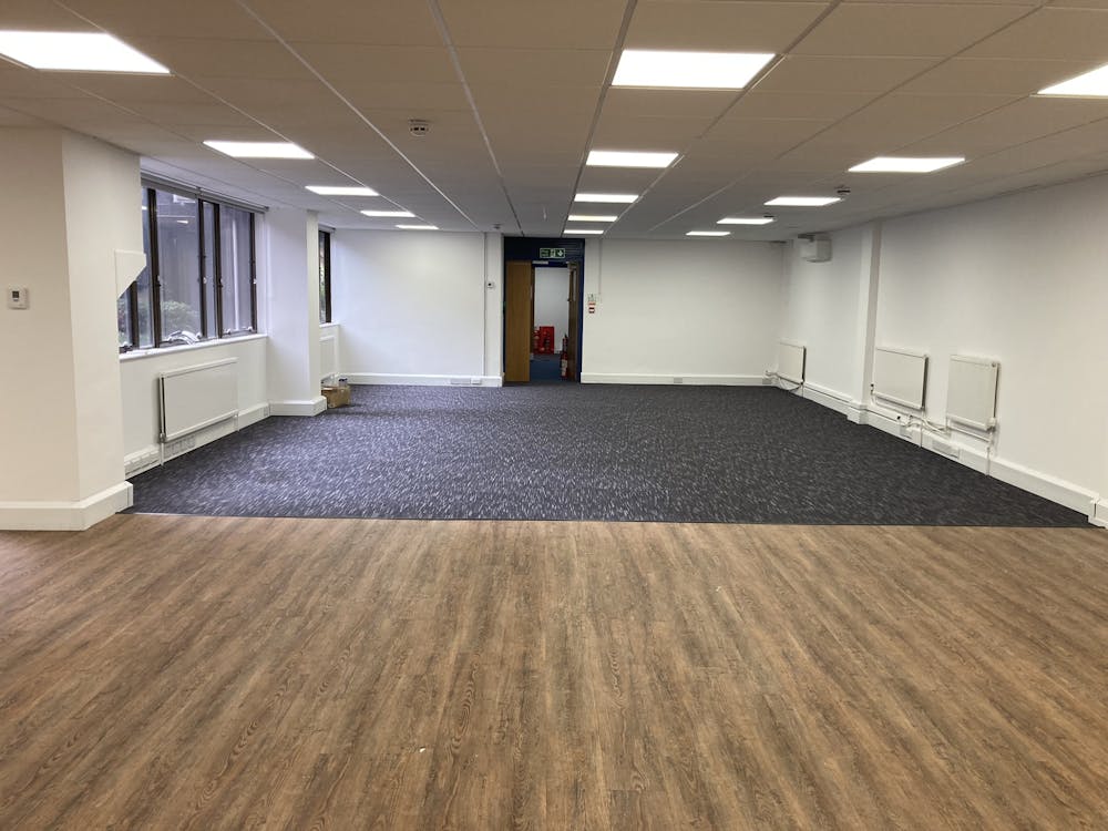 Ground Floor, Buckingham House, Buckingham Street, Aylesbury, Office To Let - IMG_5821.JPEG