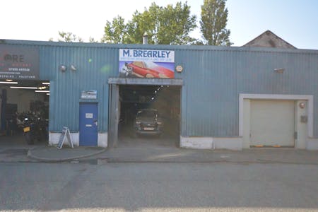 Unit 2, Bury, Distribution / Industrial / Storage / Light Industrial / Industrial / Warehouse / Workshops For Sale - DSC_0003.JPG