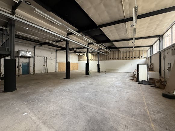 861 Ecclesall Road, Sheffield, Industrial / Offices / Retail To Let - IMG_6838.JPG