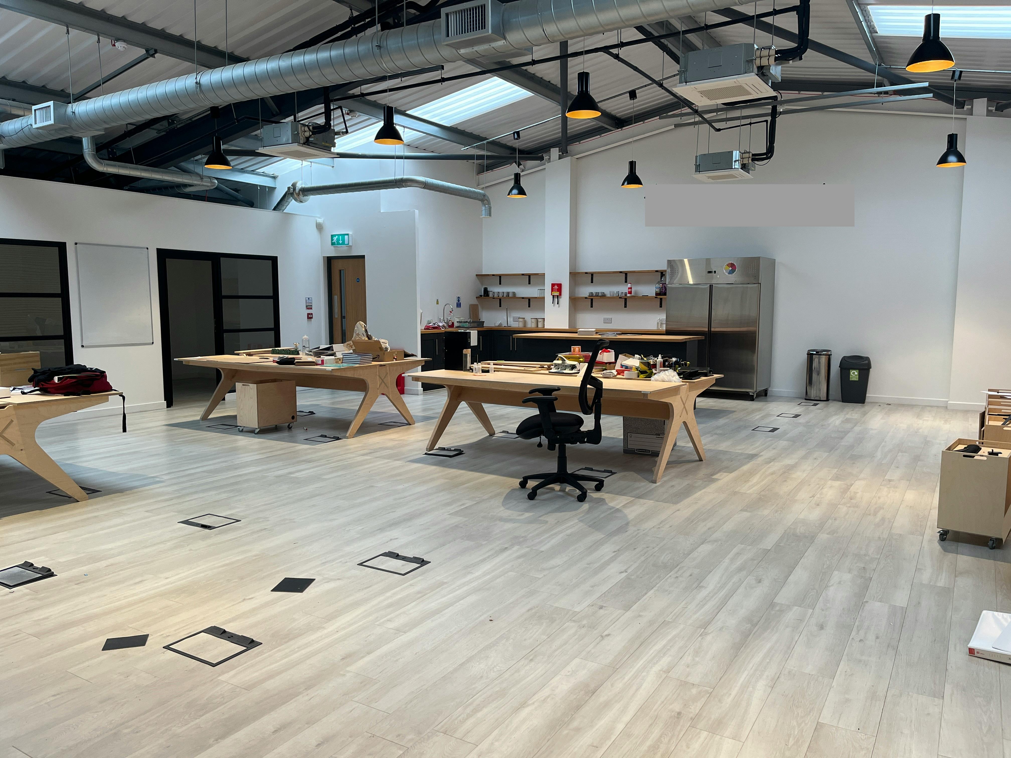 Modern Warehouse, Unit 5 Century Court, Aylesbury, Industrial To Let - IMG_1093.JPG