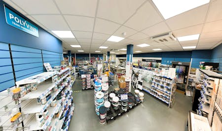 Unit 9, Fishers Industrial Estate, Watford, Industrial / Trade Counter / Urban Logistics To Let - 9 Fishers Industrial Estate Wiggenhall Road Watford WD18 0FN  trade counter 4.jpg