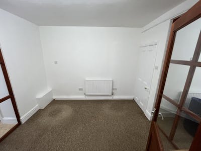 80 Chapel Lane, Wilmslow, Office / Retail To Let - IMG_0822.jpg