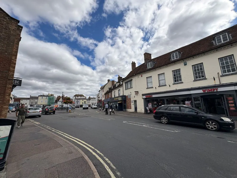 1-7 Manorsfield Road, Bicester, Office / Retail To Let - IMG_3709.jpg