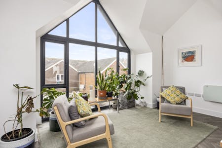 Unit 9, Stairbridge Court, Bolney, Office To Let - Bolney Grange Business Park, Stairbridge Court, Unit 9-010.JPG