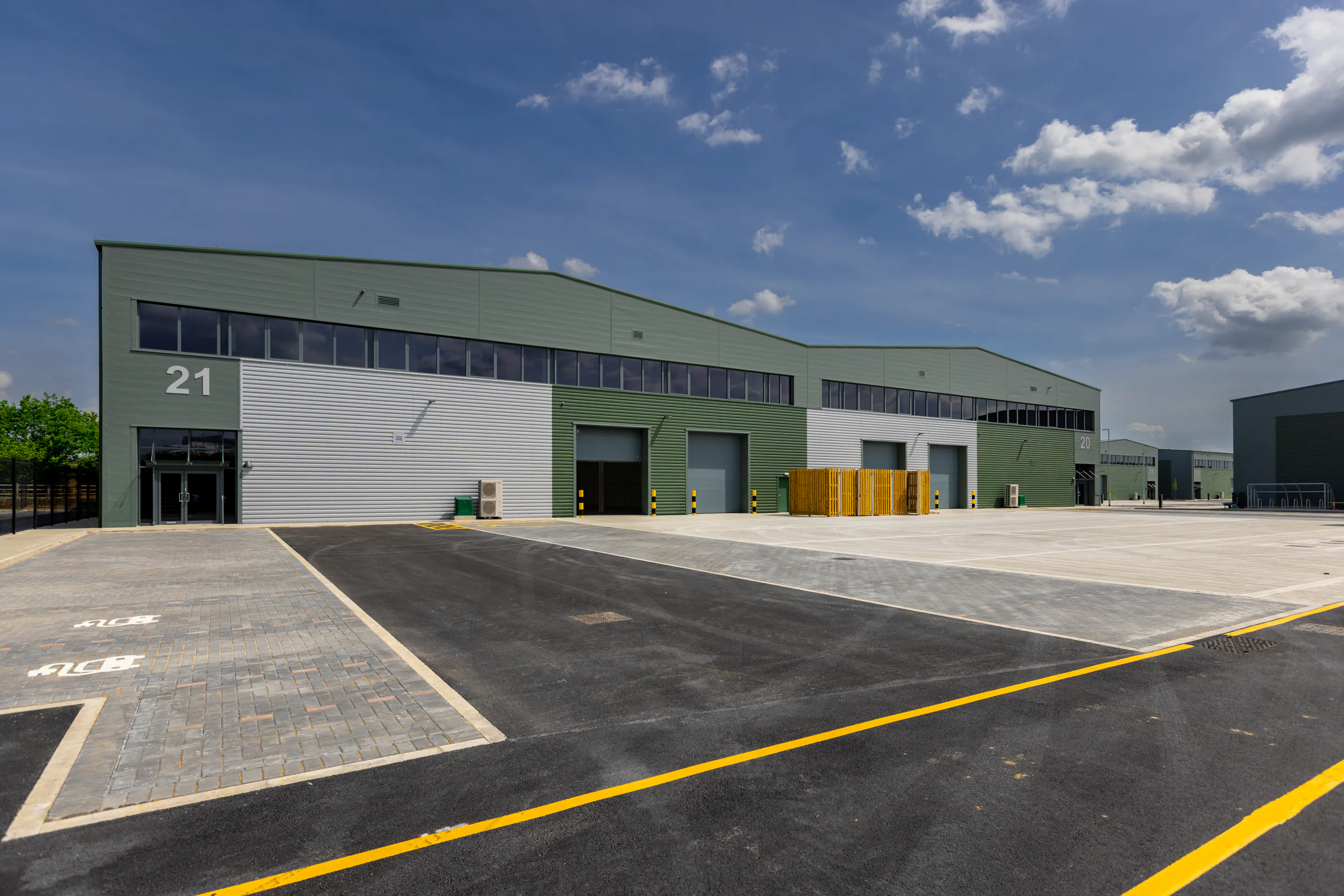 Unit 21 T45, Aire Valley Road, Leeds, West Yorkshire, LS9 0AA