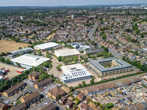 Unit D2 Heathrow West Business Park, Langley, Slough, Berkshire, Warehouse & Industrial To Let - DCL_HEATHROW WEST LANGLEY BERKS_011.jpg