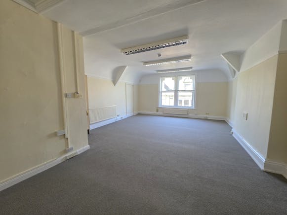 7 Victoria Avenue, Harrogate, Offices To Let - 1000043283.jpg