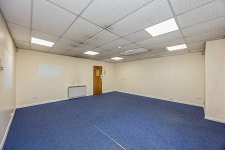 Unit 2, The Cyril Richings Business Centre, Shoreham-by-Sea, Industrial / Warehouse For Sale - Cyril Richings Buisness Centre, Unit 2-010.JPG