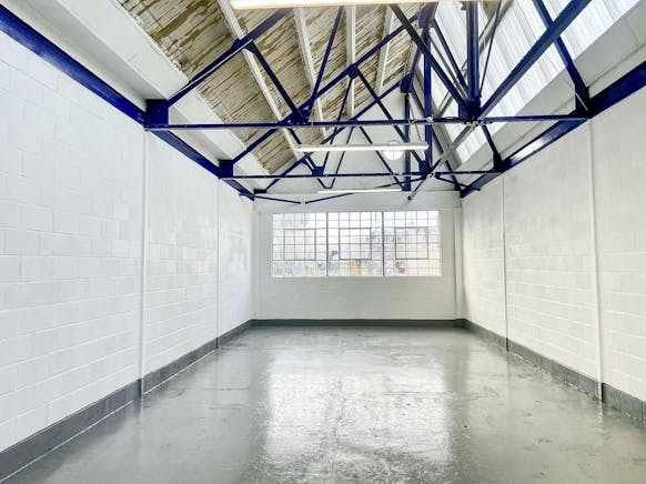 Unit G8, Atlas Business Centre, Staples Corner, Industrial / Warehouse To Let - 1.jpg