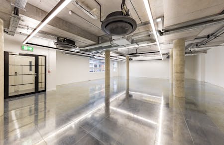 The Crosse, New Tannery Way, London, Office / Retail To Let / For Sale - THE CROSSE 1021_014.jpg