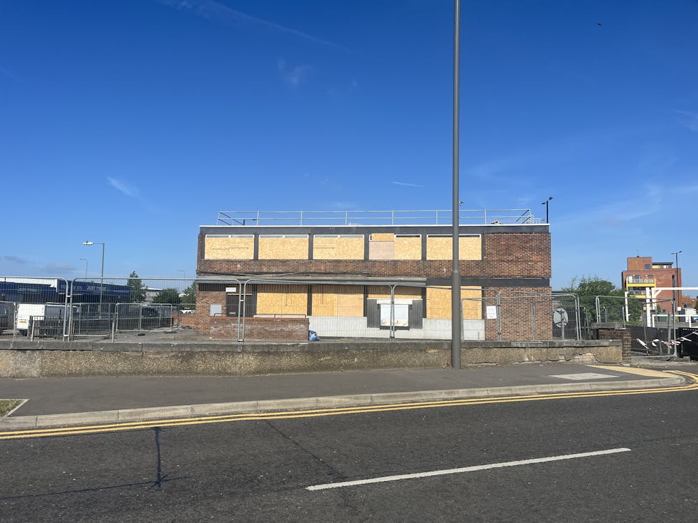 Former Lloyds Bank, 2 Gatehouse Road, Aylesbury, E (Commercial / Business / Service) For Sale - IMG_2925.JPG