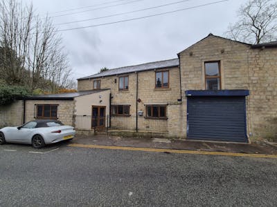 16-20 Heaton Fold, Bury, Office / Warehouse / Workshops To Let - Front Elevation