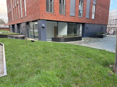 2 Hertfordshire House, St. Albans, Class E Retail / Leisure / Leisure / Office To Let - 11.jpg