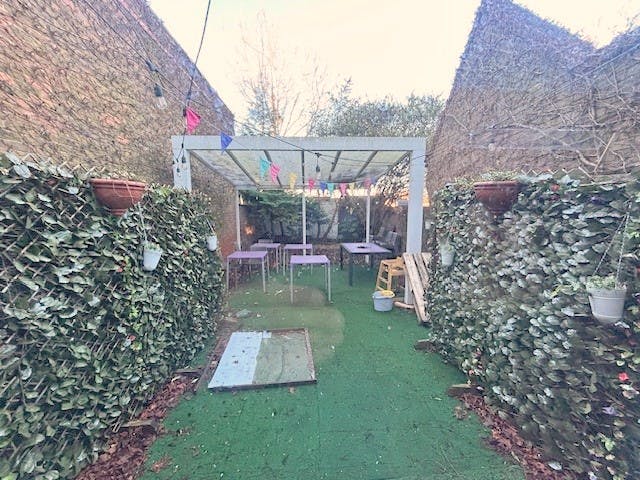 23 Thames Street, Windsor, Retail To Let - Rear garden shot.jpg