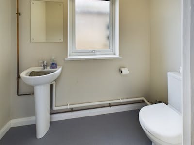 10, Elliston Terrace, Carmarthen, Office To Let - Image 3