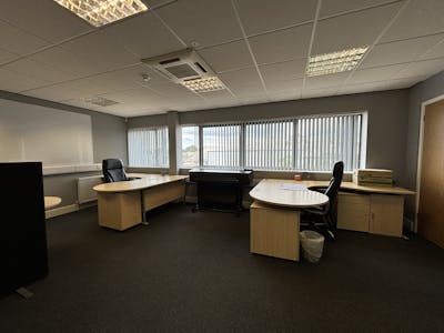 Unit 1 Dakota Business Park, Havant, Industrial / Trade Counter / Warehouse For Sale - IMG_1242.jpg