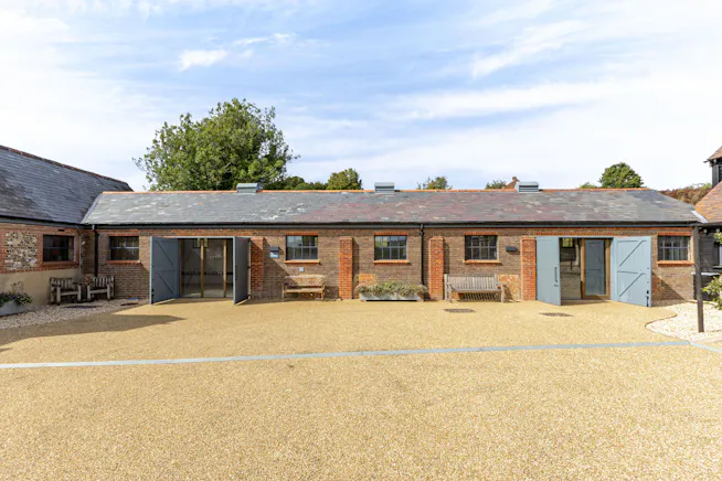 Manor Farm Barns, Hughenden Manor Estate, High Wycombe, Offices To Let - 115001 Manor Barn Farms (14).jpg