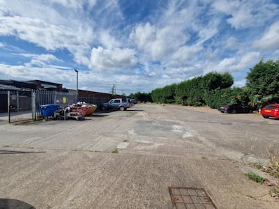 Oak House, Stockport, Industrial/Logistics / Land / Open Storage To Let - 20250827_104615.jpg