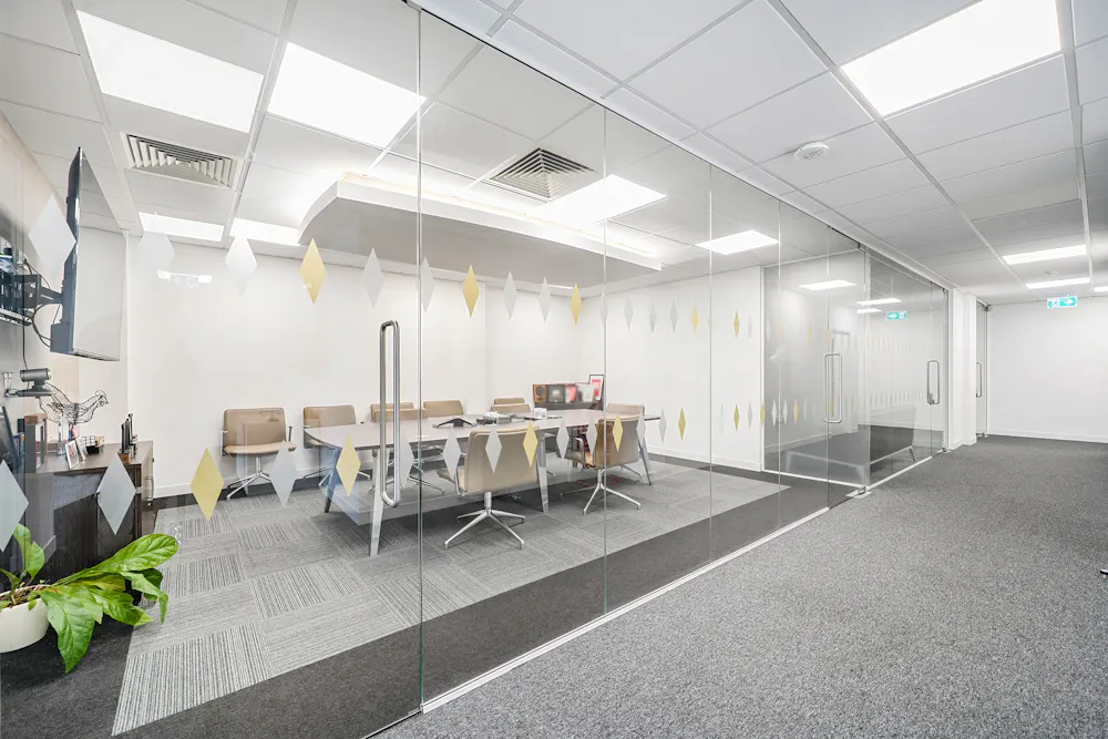 236 High Street, London, Office To Let - 1-6a74cfc03cdaa-1503211 (7)-1.jpg