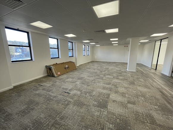 Hays House, Guildford, Offices To Let - IMG_5791.JPG