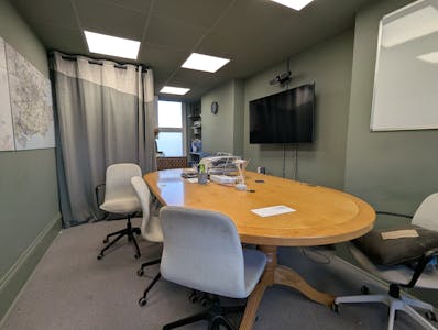 99 Preston Drove, Brighton, Office / Retail To Let - PXL_20260317_172117165.jpg