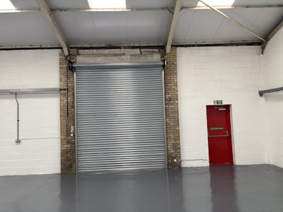 Unit 9, Ynyswen Industrial Estate, Treorchy, Industrial To Let - IMG_1702.jpg
